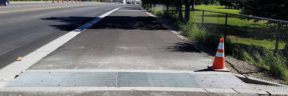 Elva to Holmes & North Tourist Park Pathway, photo 3