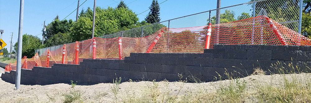 Riverside Dr. – Iona St. Pedestrian Connection, photo 2